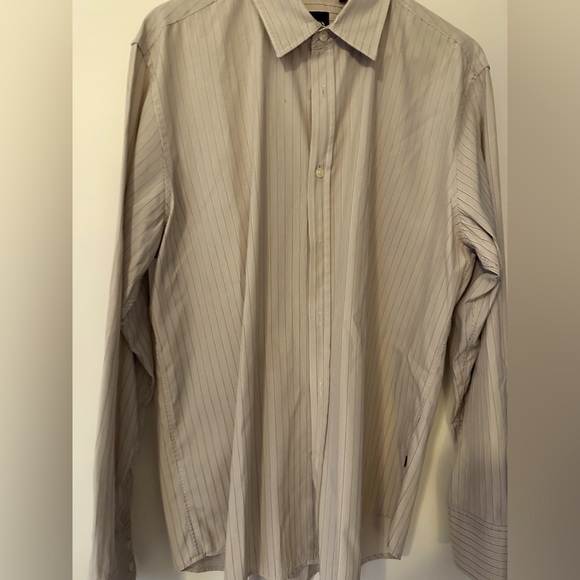 Hugo Boss Shirt - Picture 2 of 3